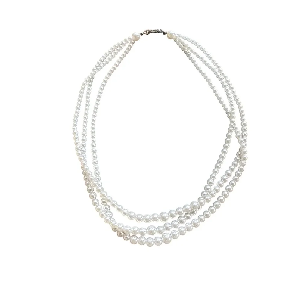 Vintage Style Triple Strand Faux Pearl Necklace Cream‎ Multi Layer Beaded 16in